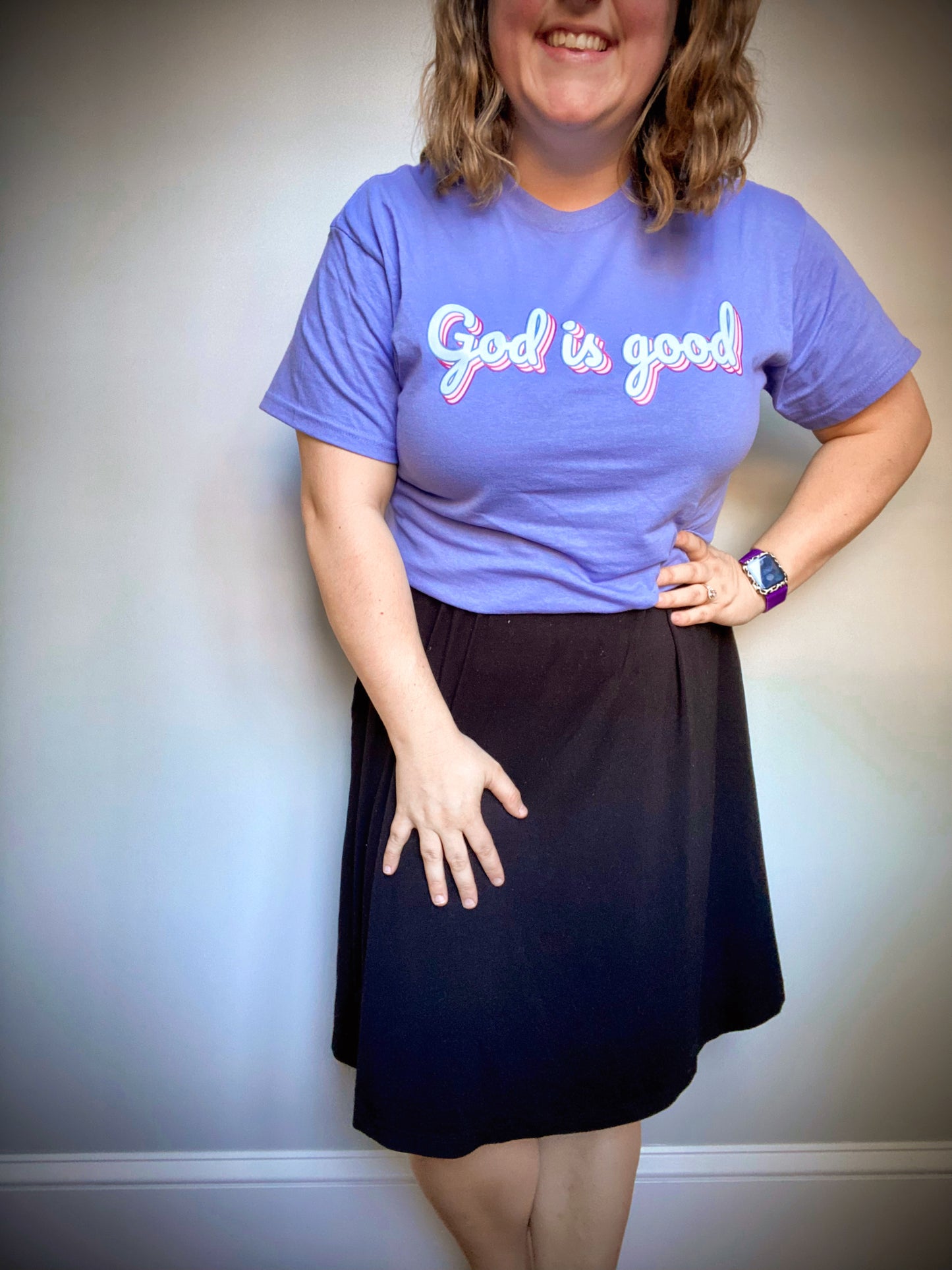 God is good - Retro Vibes Tee